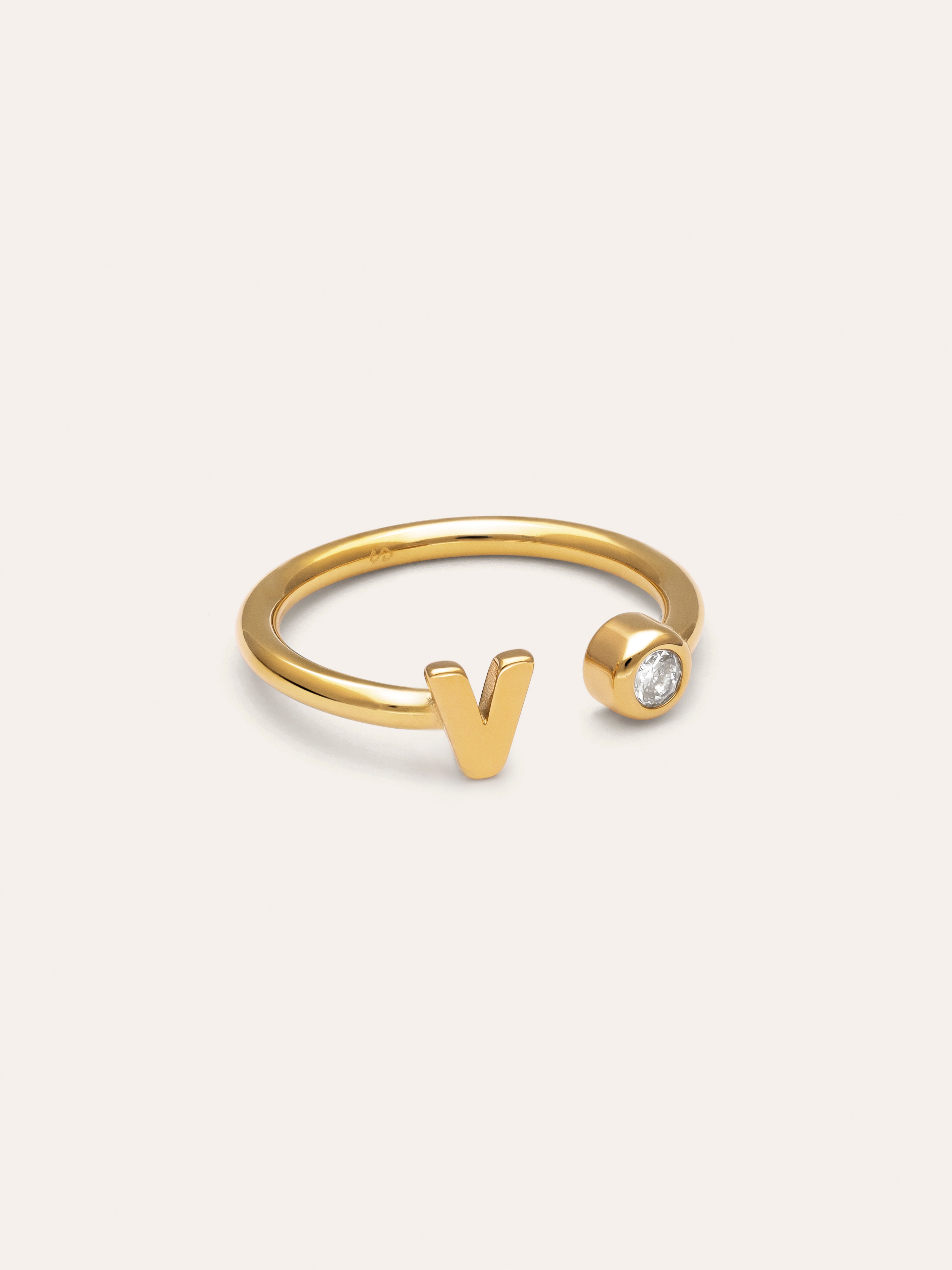 Anillo Personalizado Letter Spark Acero Baño Oro