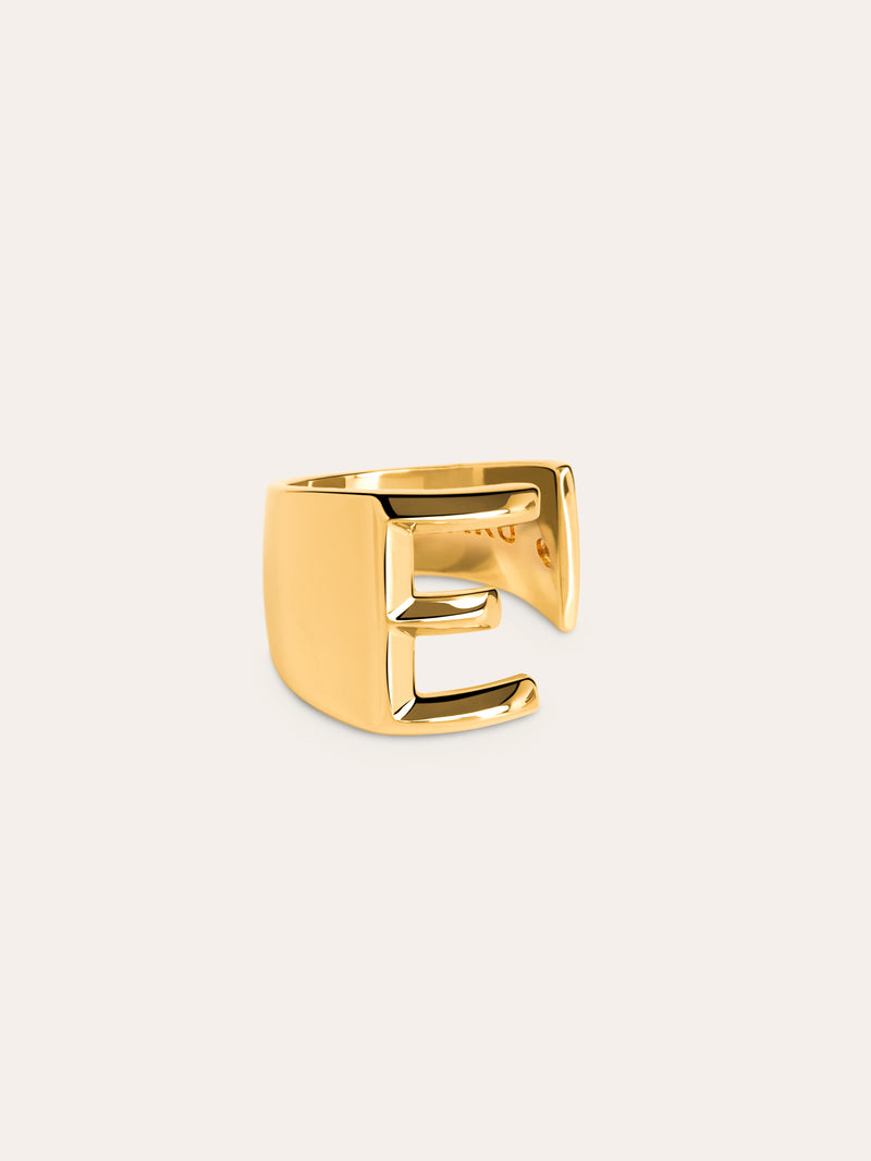 Personalisierter Signet Letter Ring vergoldet
