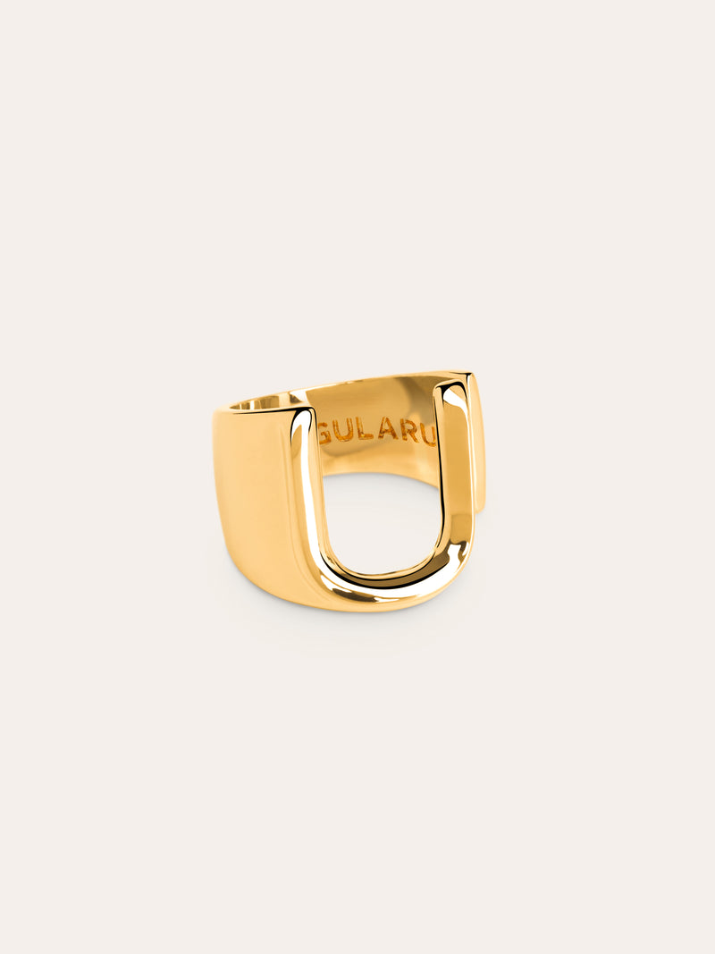 Personalisierter Signet Letter Ring vergoldet