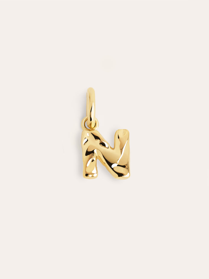 Organic Letter Charm Silber, vergoldet