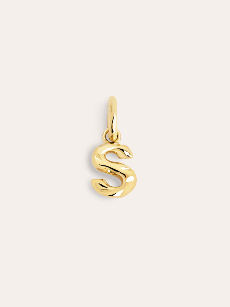 Organic Letter Charm Silber, vergoldet