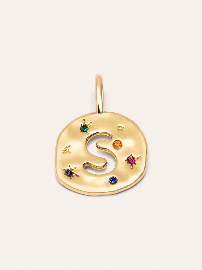 Personalisierter Charm Organic Colors Buchstabe Vergoldet