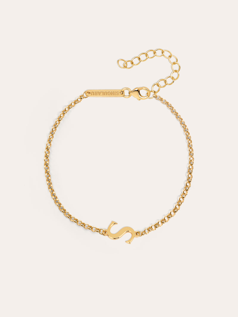 Single Letter Armband Silber, vergoldet