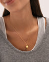 Gold-Plated Acorn Charm - puesto en modelo