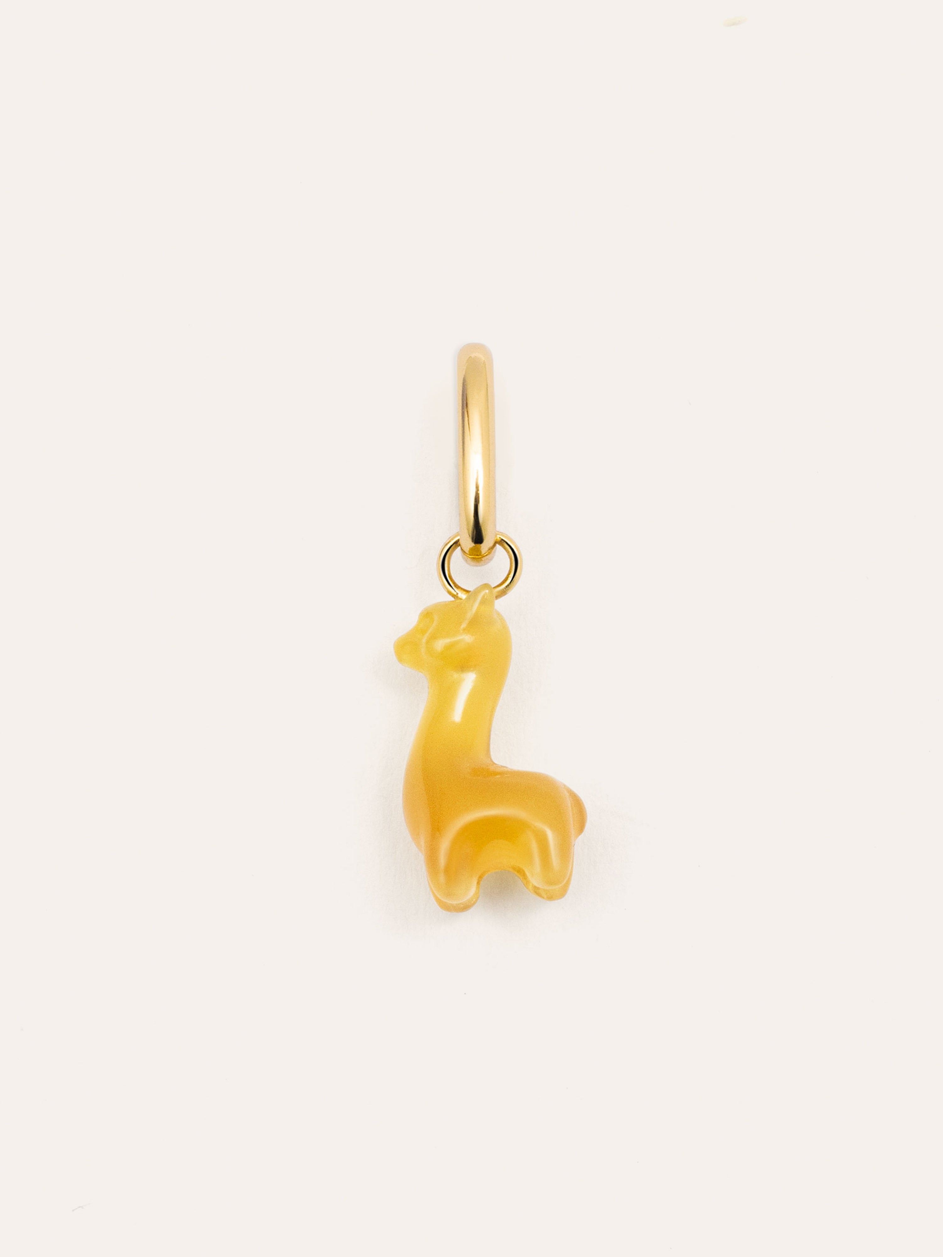 Charm Llama Stone Plata Baño Oro
