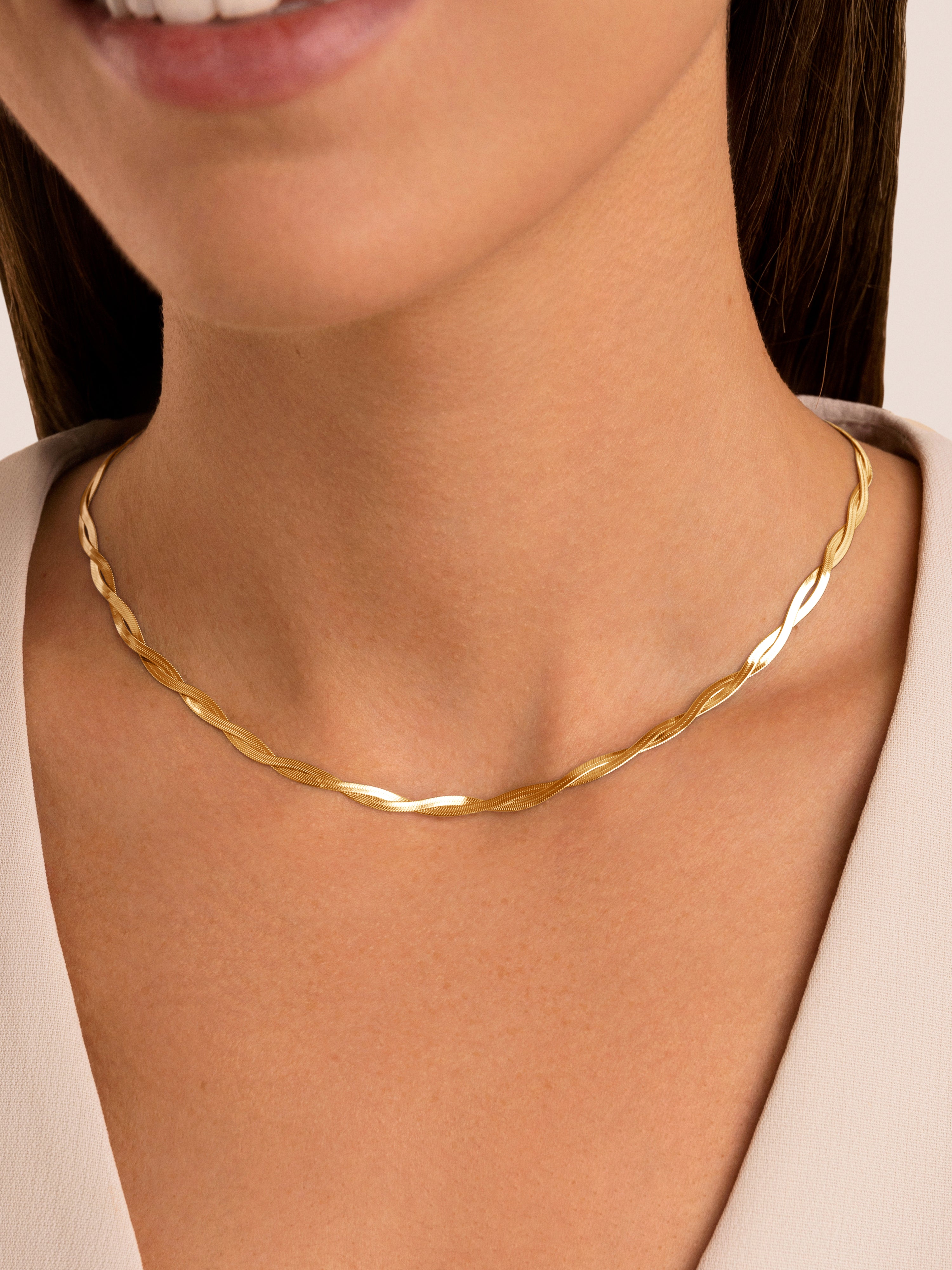 Lisse Twister Stainless Steel Gold Necklace