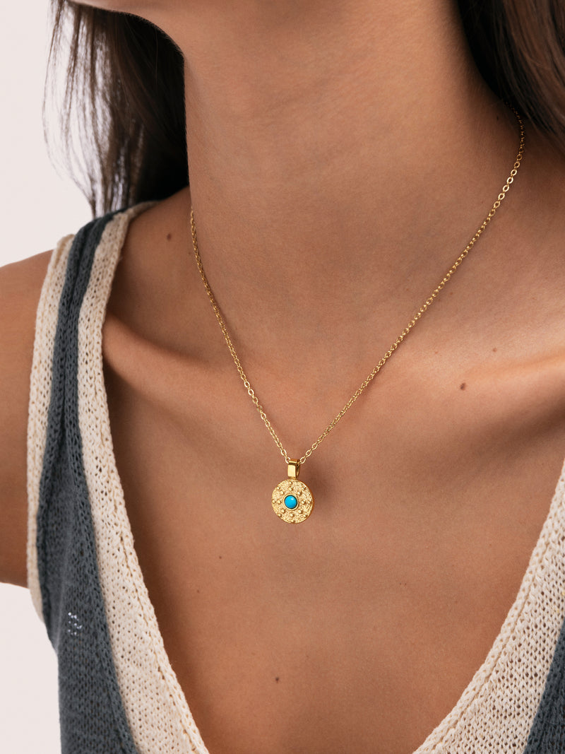 Colar Medallion Aqua Aço Banhado a Ouro