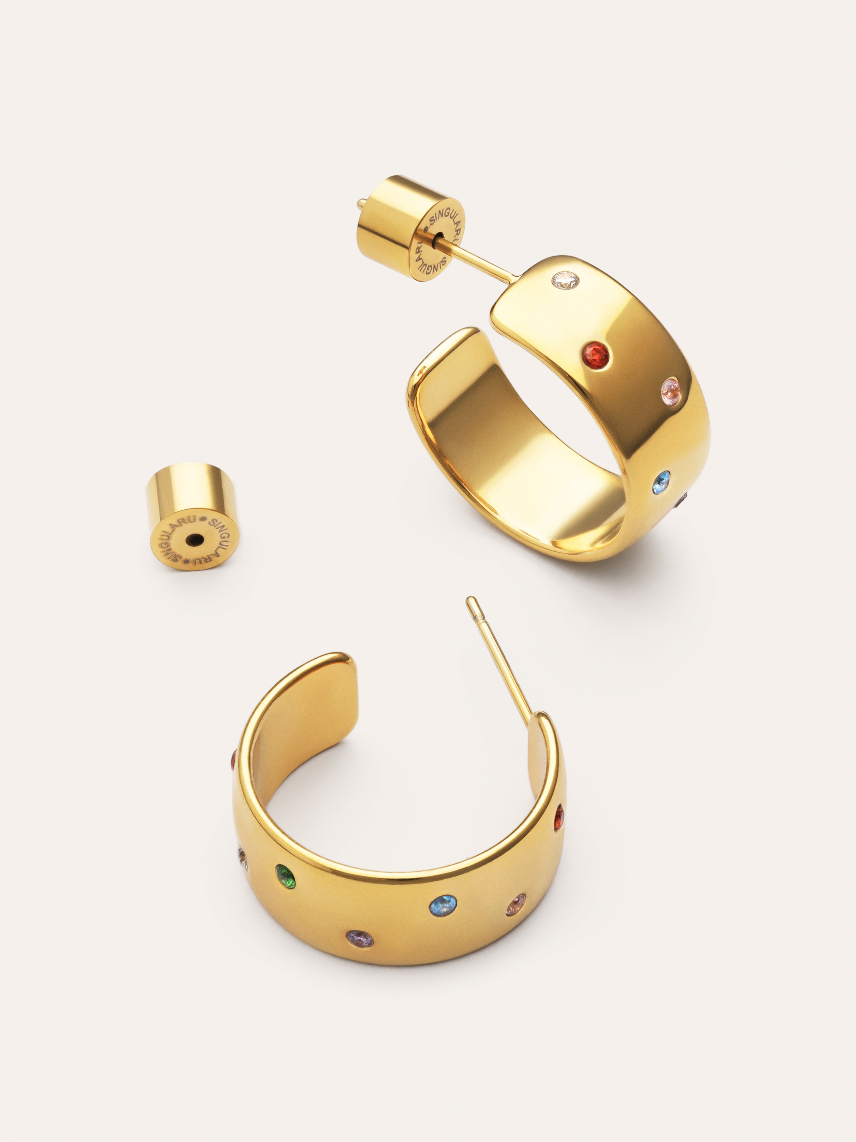 Boucles D’oreilles Créoles Curve Rainbow Acier Plaqué Or