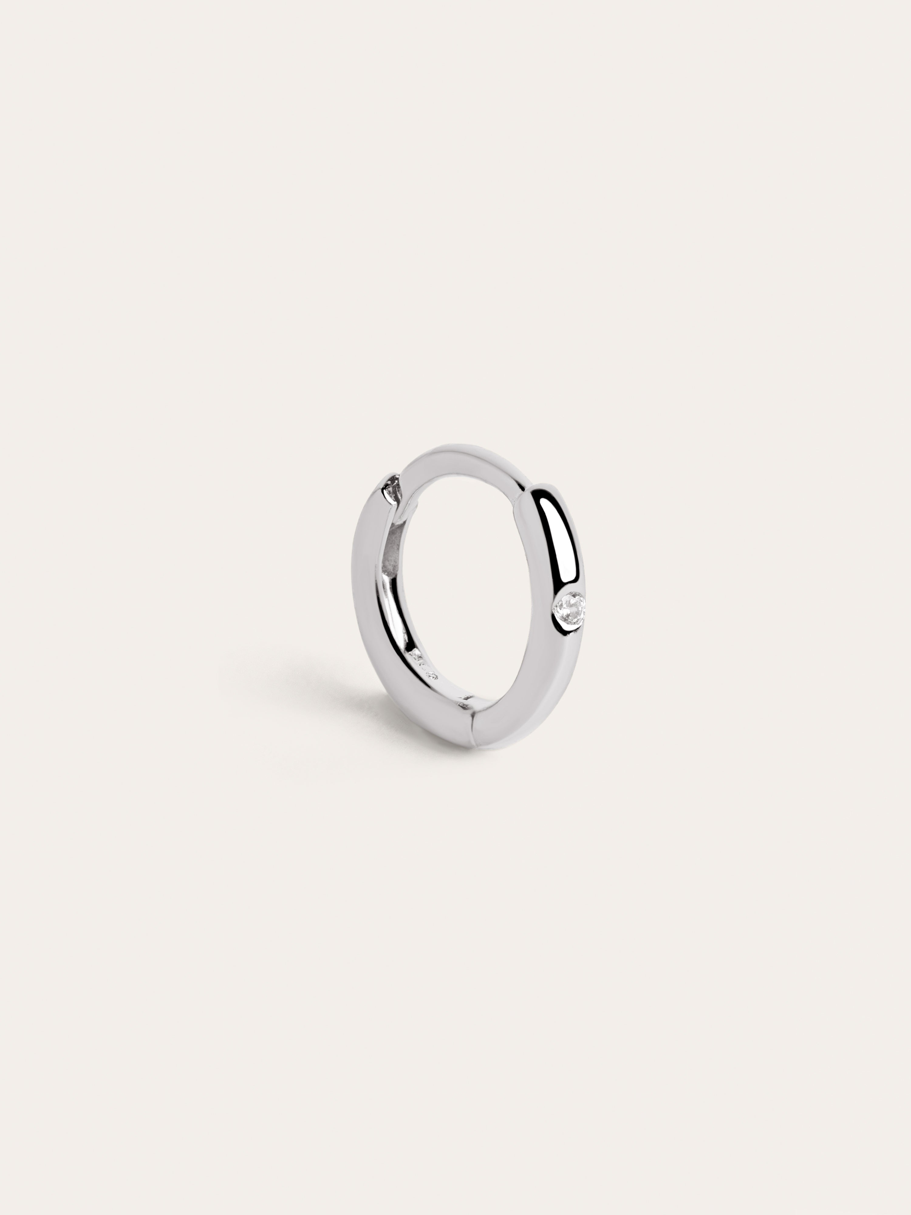 Boucle d'oreille simple anneau Klein Spark M