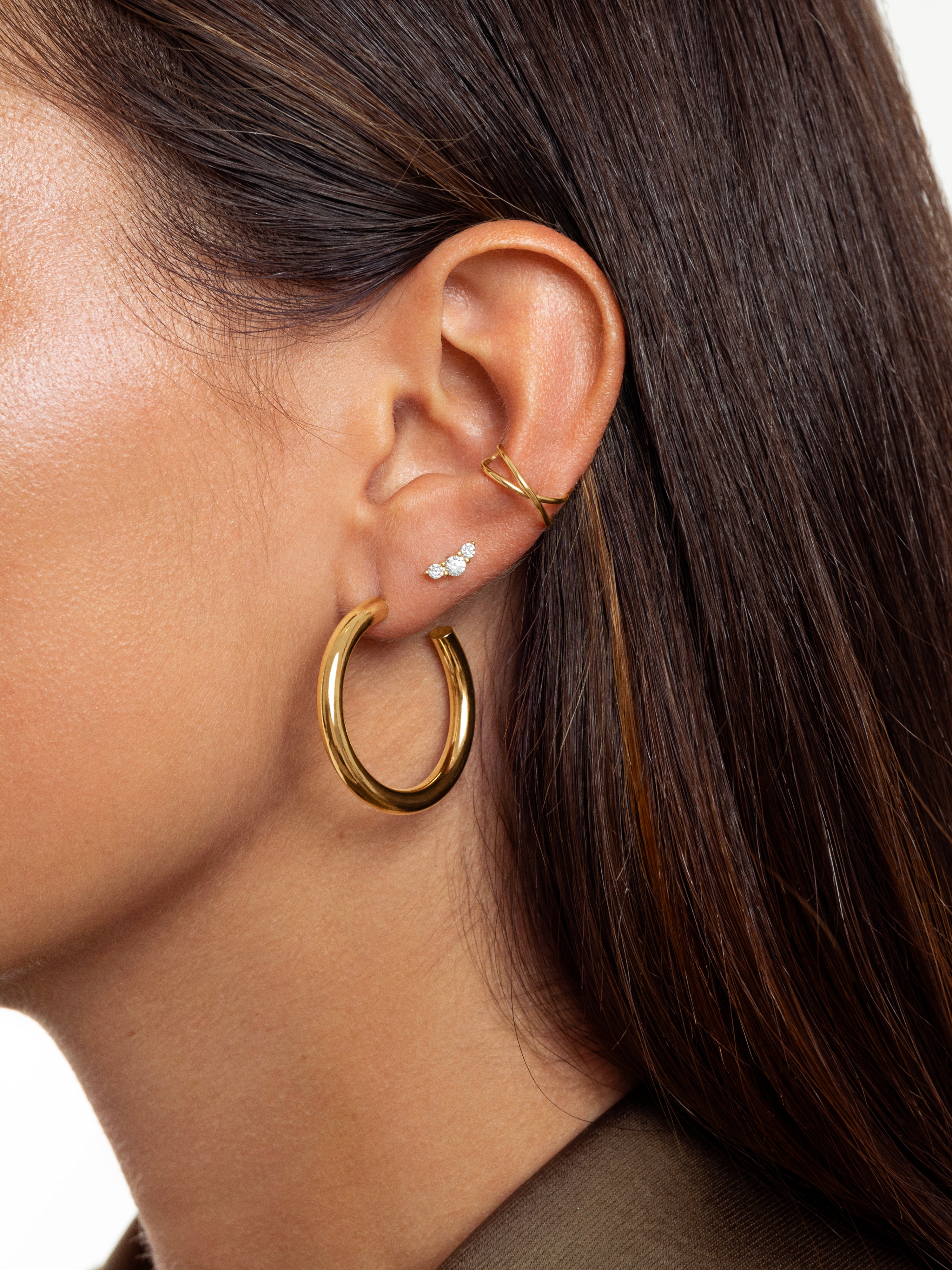 Freesia Spark Gold Single Earring