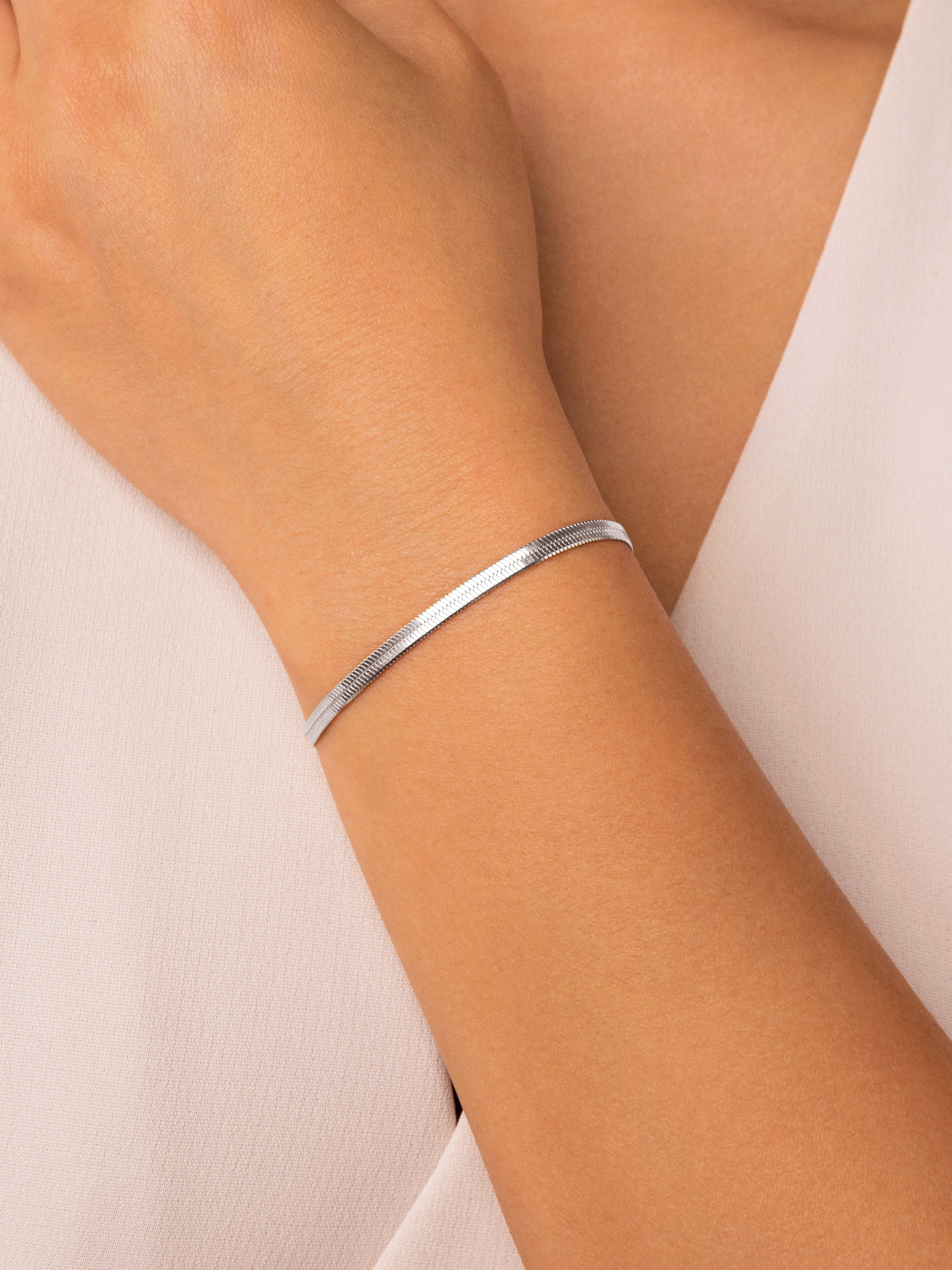 Lisse Stainles Steel Bracelet