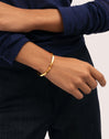 Armband Lizze Staal verguld - puesto en modelo