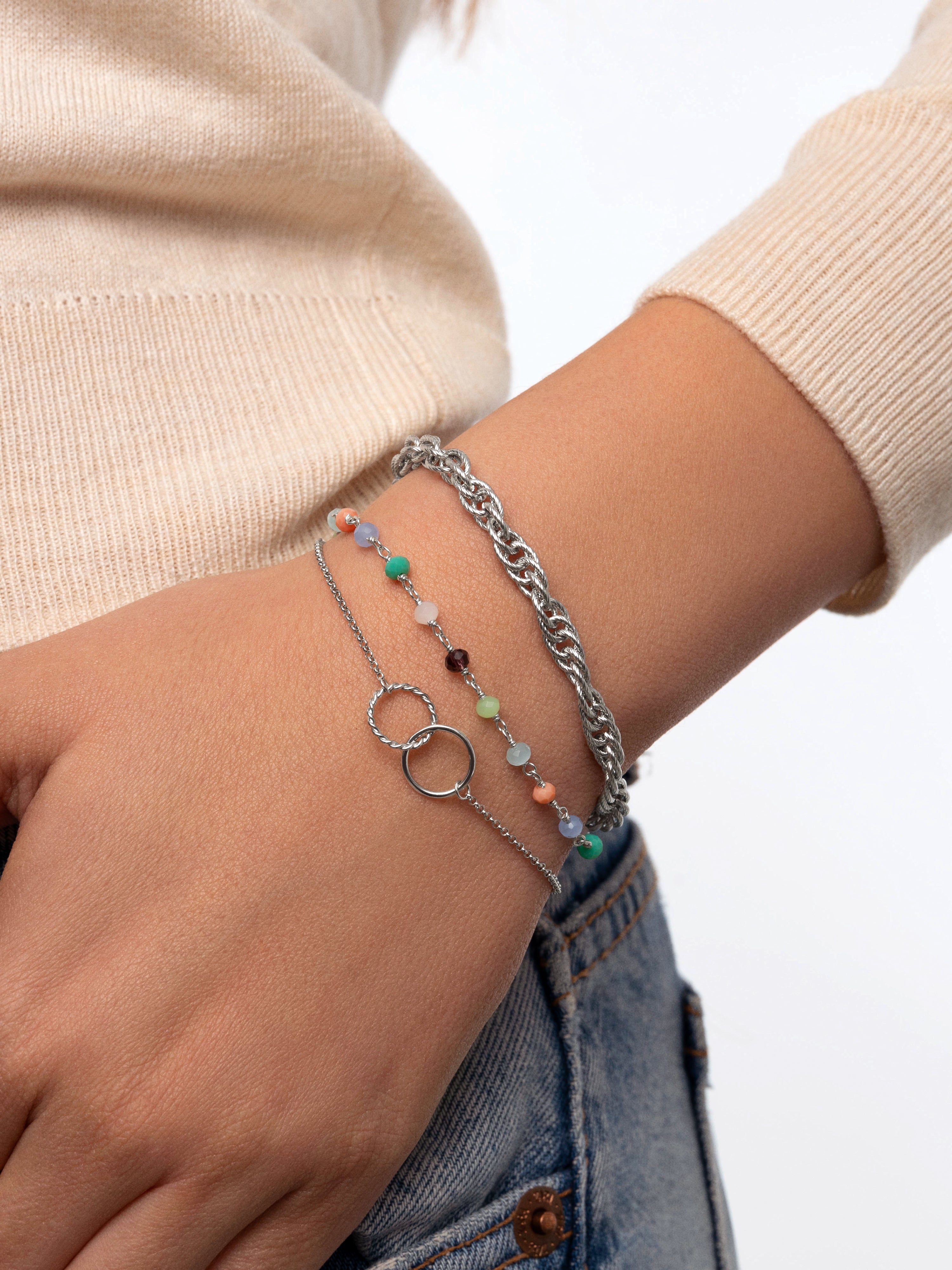 Circles Twist Bracelet