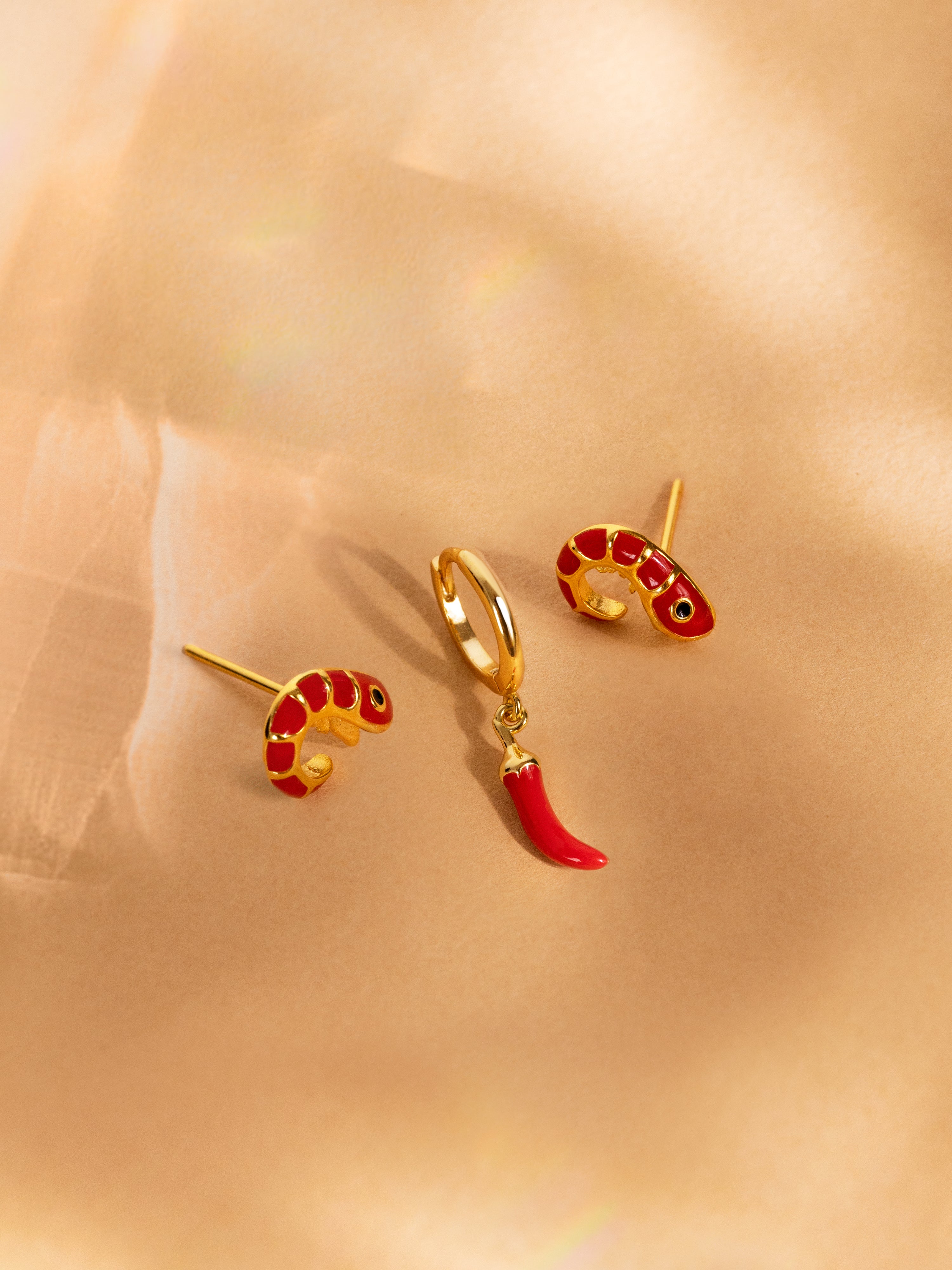 Chilly Pepper Enamel Gold Single Earring 