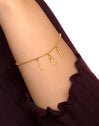 Initial Personalized Letters & Silver Necklace with Gold Plating - puesto en modelo