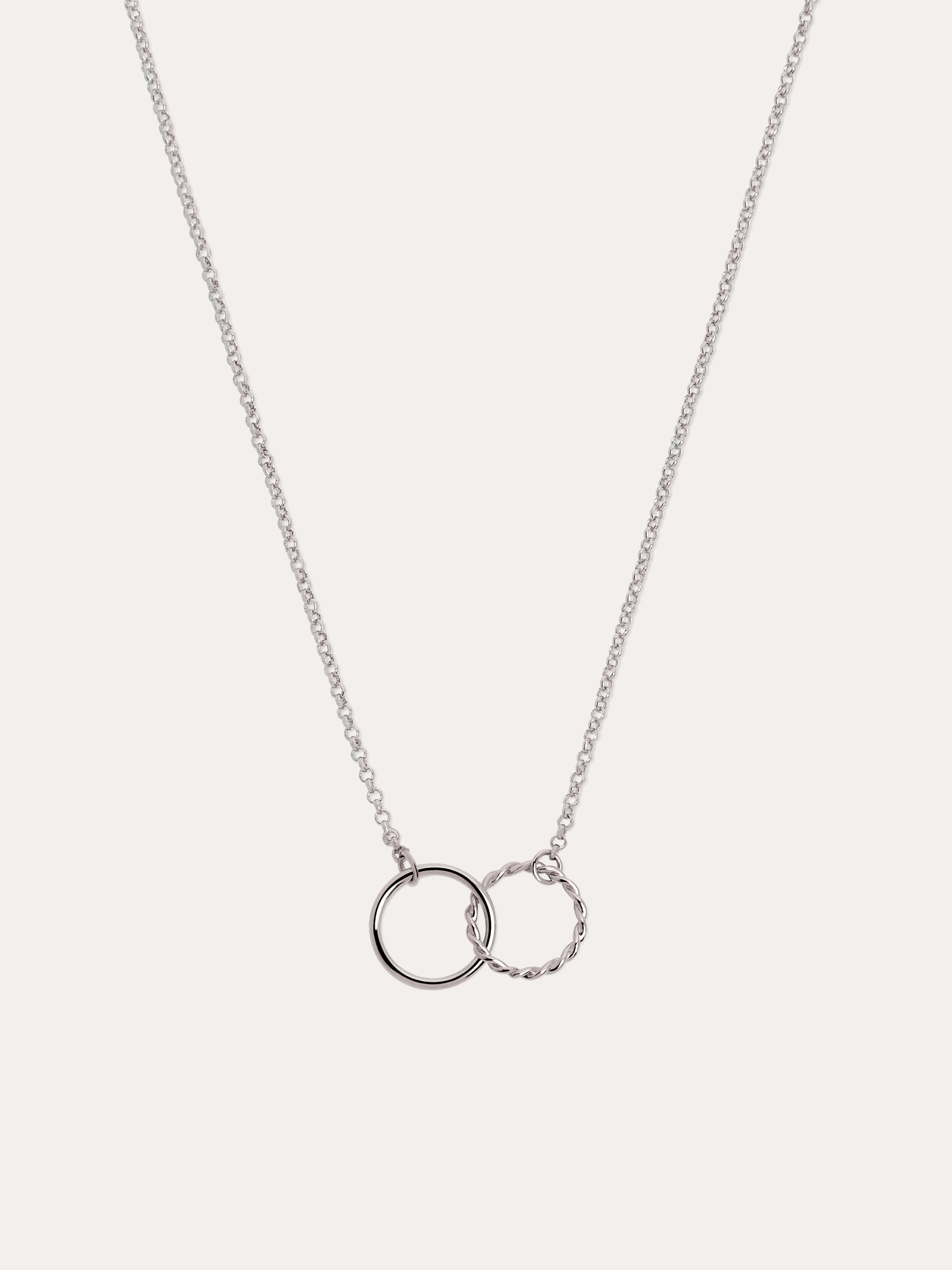 Circles Twist Necklace