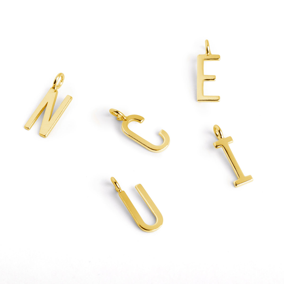 Inicial Collar Personalizado Letters Oro J